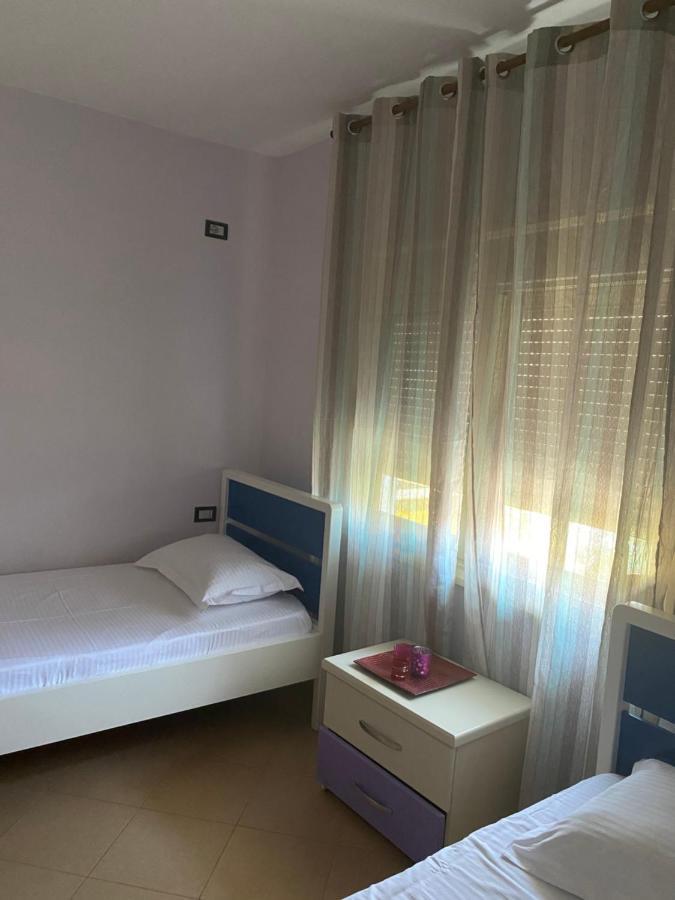 88 Apartment Himare Exterior foto