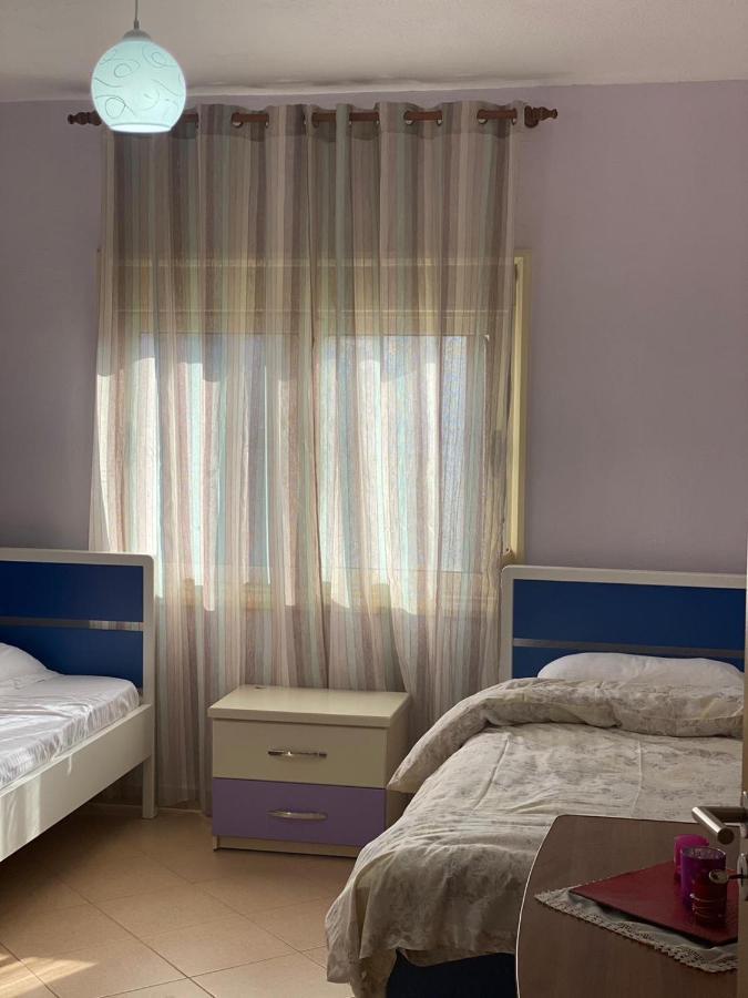 88 Apartment Himare Exterior foto