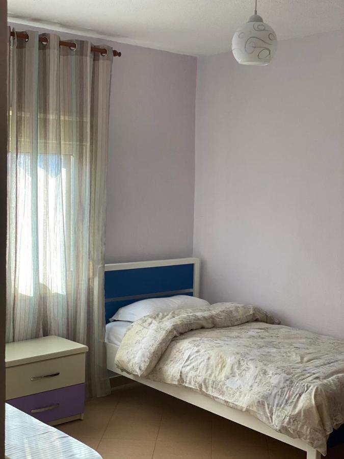 88 Apartment Himare Exterior foto