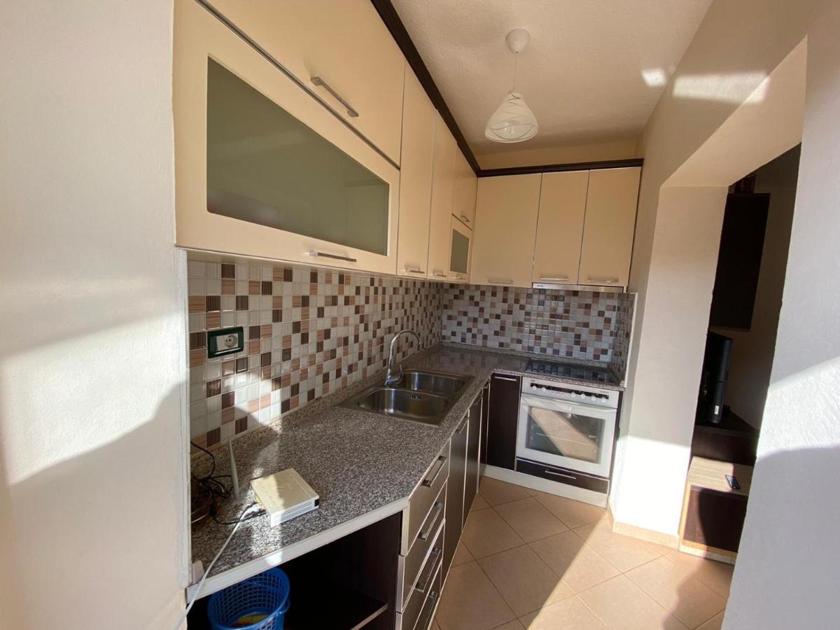 88 Apartment Himare Exterior foto