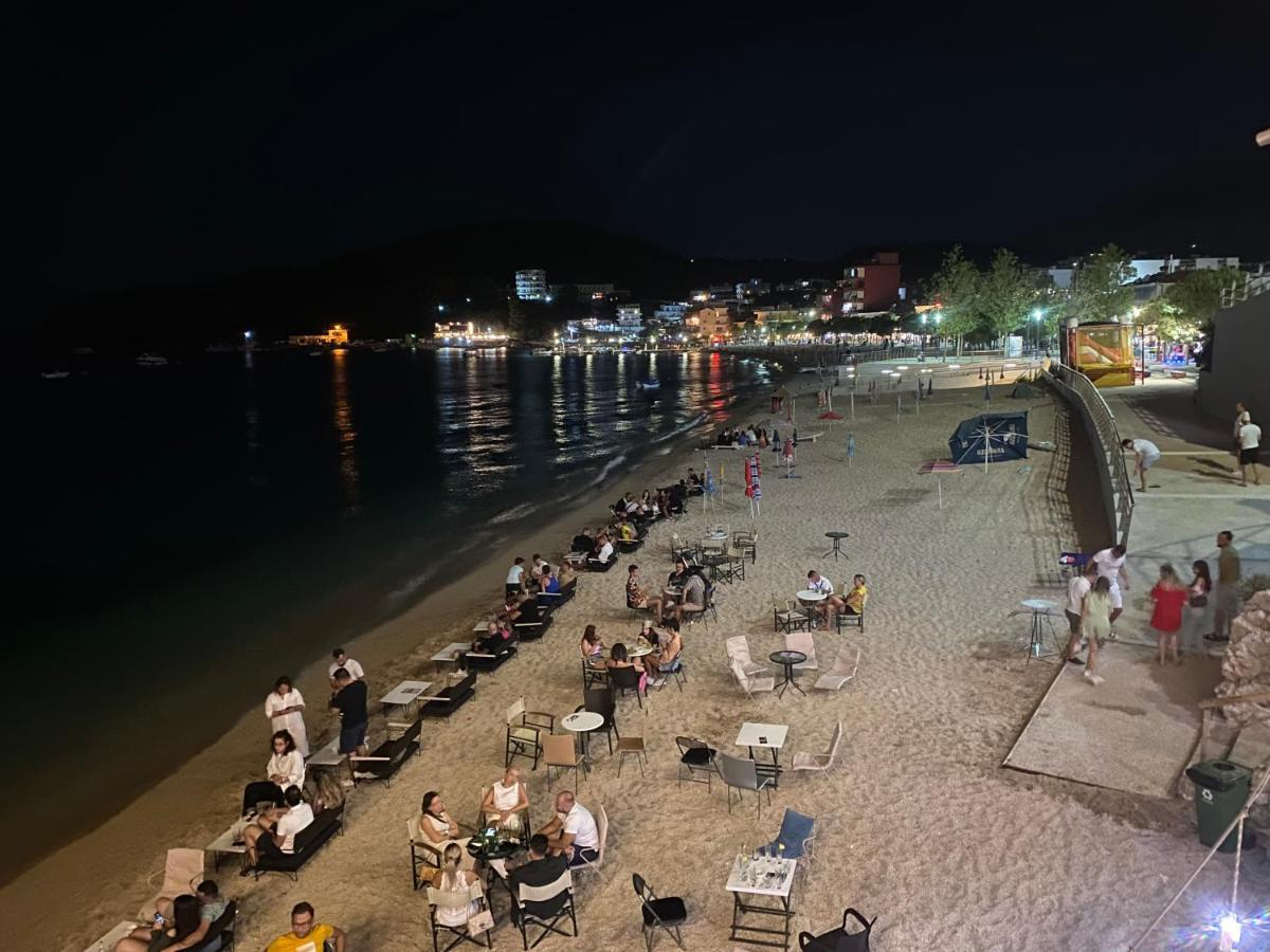 88 Apartment Himare Exterior foto